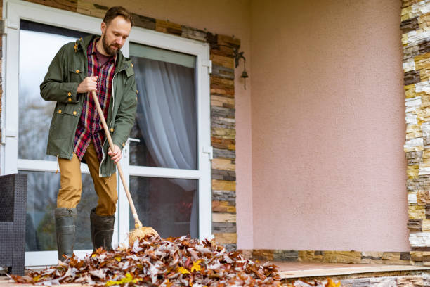 Best Professional Junk Removal  in East Canton, OH